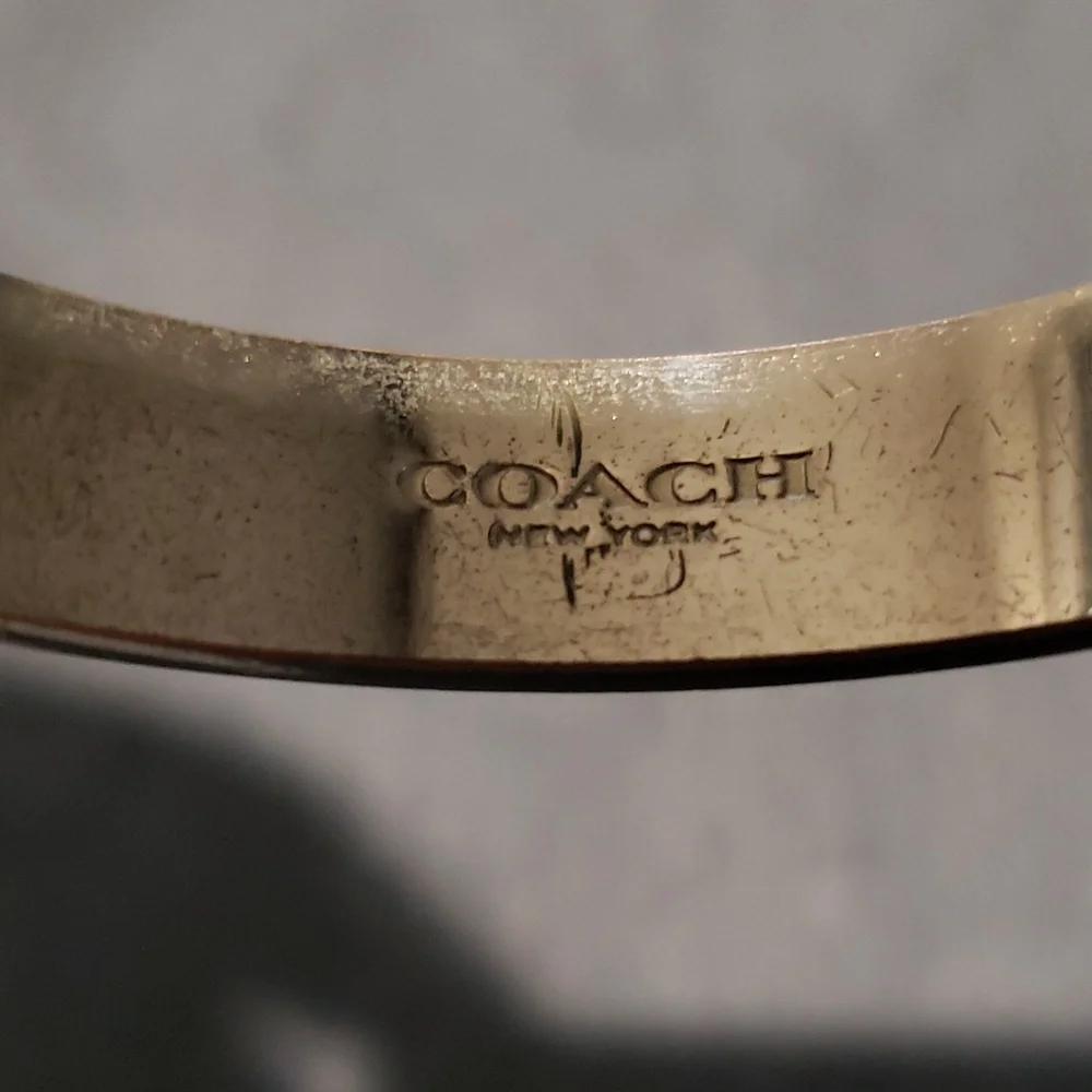 Coach Bangle That Opens - Picture 4 of 9